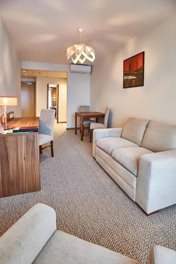 Arche Hotel Pulawska Residence Warszawa Extérieur photo
