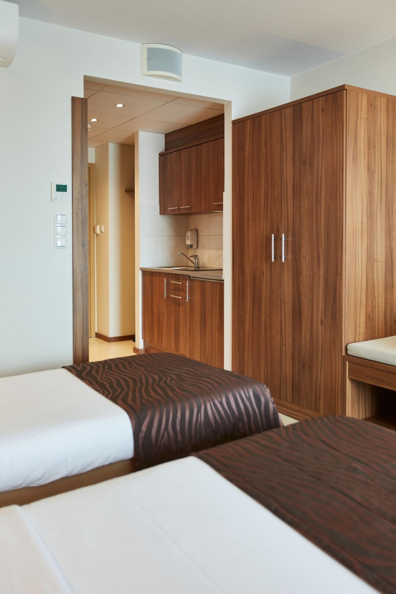 Arche Hotel Pulawska Residence Warszawa Extérieur photo