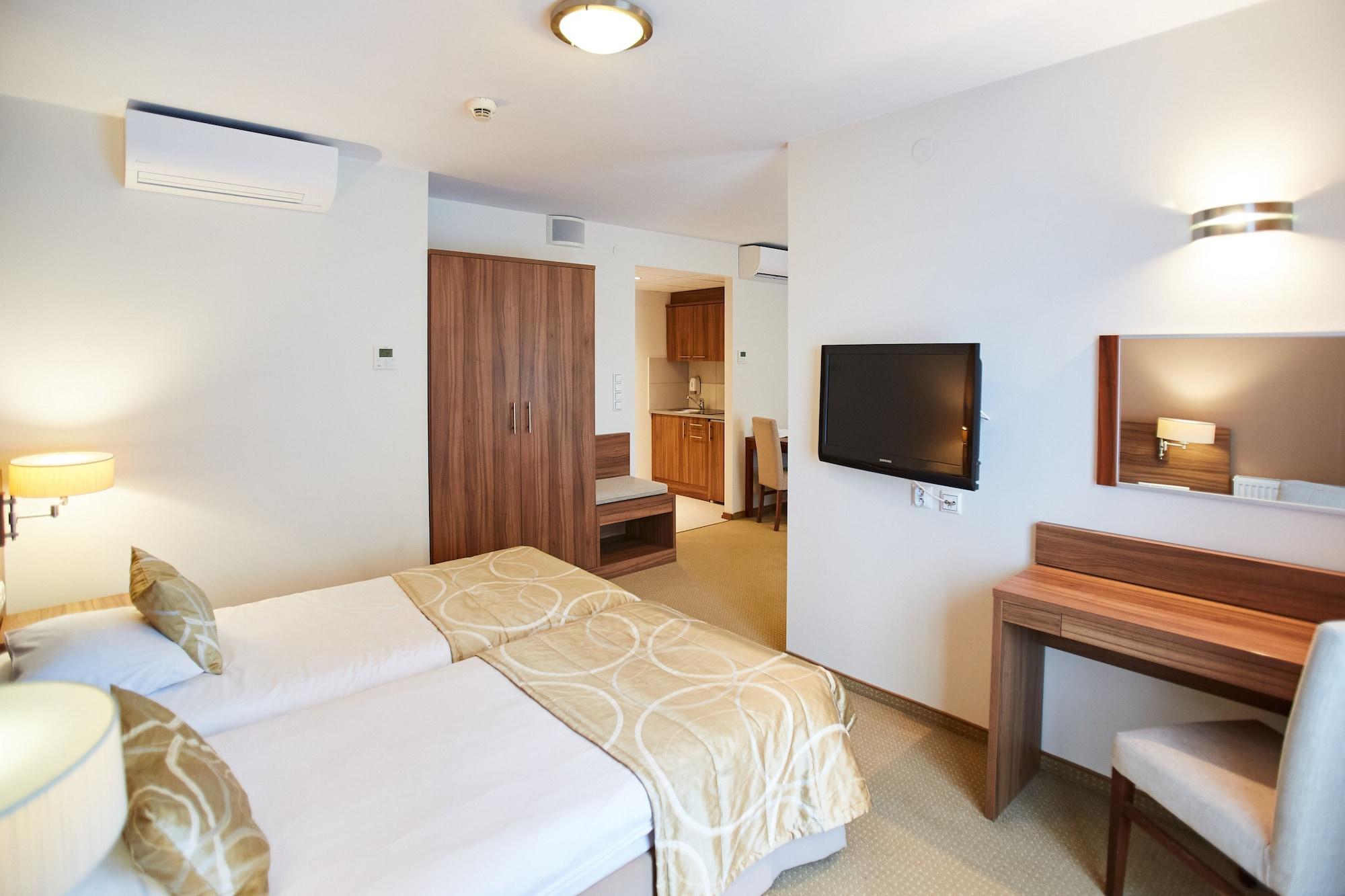 Arche Hotel Pulawska Residence Warszawa Extérieur photo