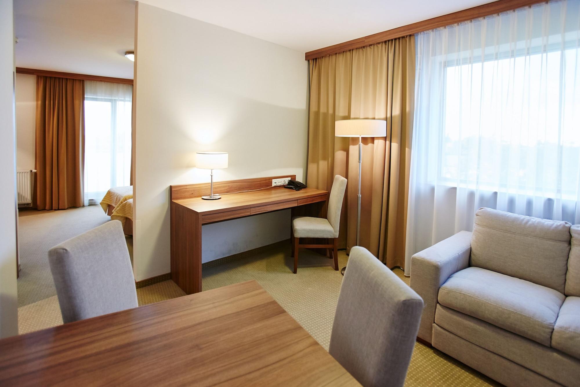 Arche Hotel Pulawska Residence Warszawa Extérieur photo