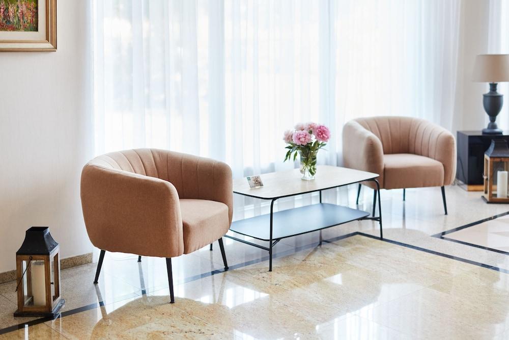Arche Hotel Pulawska Residence Warszawa Extérieur photo